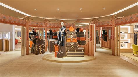 louis vuitton vip fashion shop|vip exclusive store singapore.